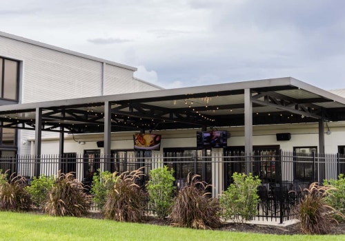 The Ultimate Guide to Outdoor Seating at the Burger House in Southern Mississippi